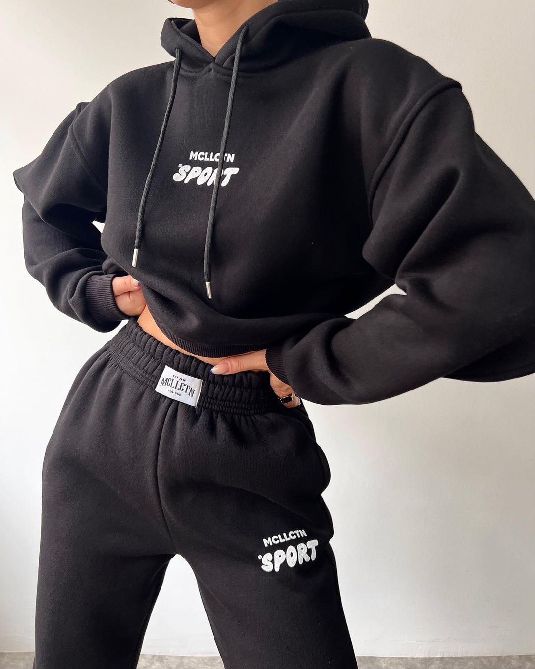 Damen Cropped Kapuzenpullover und High‑Waist Jogginghose Lounge‑Set aus Baumwollfleece Shop Nory