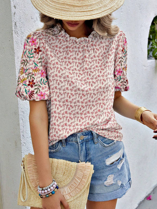 Damen Geblümte Bluse mit bestickten Puffärmeln und gewelltem Ausschnitt Shop Nory