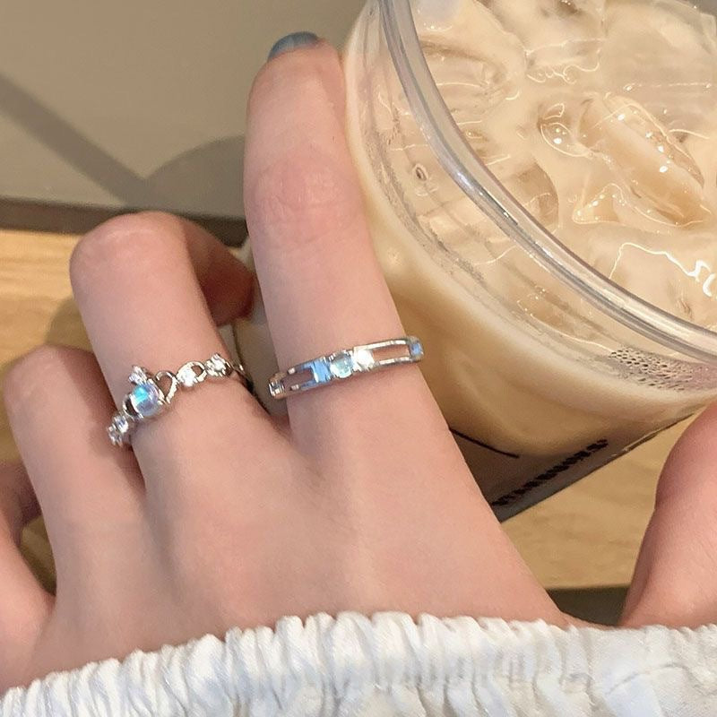 Damen Ring mit zartem Herzdesign und funkelnden Zirkonia Shop Nory