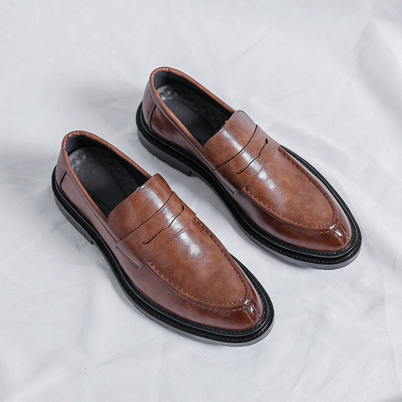Damen Lederslipper mit rutschfester Profilsohle und eleganter Applikation