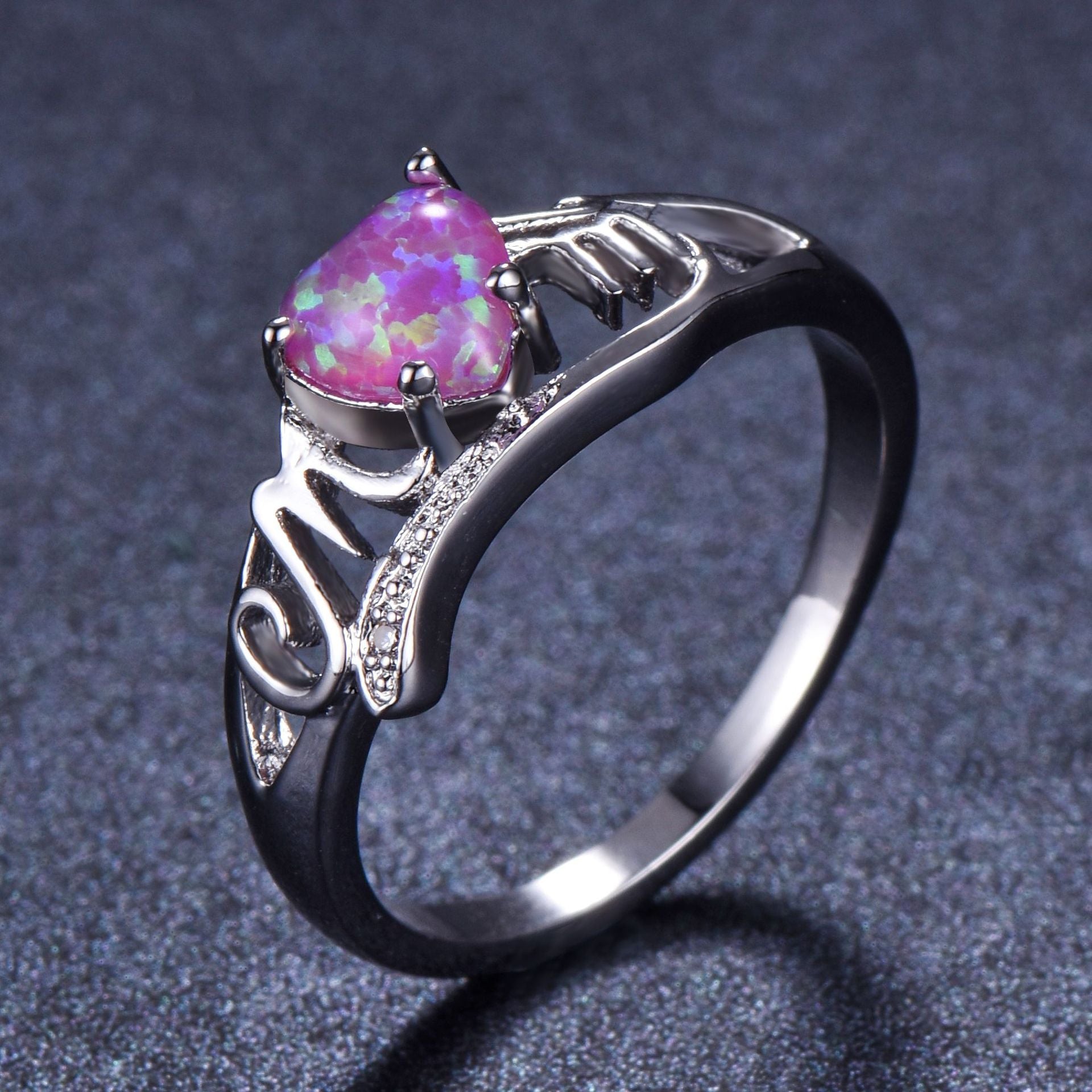 Damen Ring mit herzförmigem Opal und funkelnden Zirkonia-Steinen Shop Nory