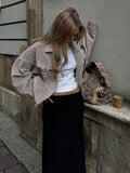 Damen Oversized Cordjacke mit praktischen Taschen und dezentem Streifenmuster