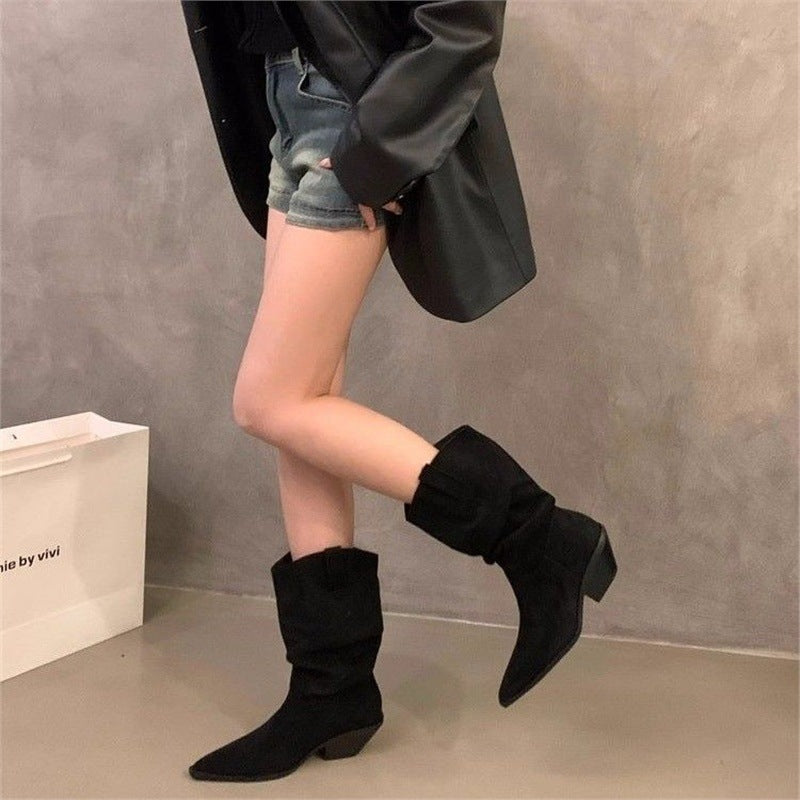 Damen Slouchy Western‑Stiefeletten mit spitzer Zehenform und sculpted Blockabsatz Shop Nory