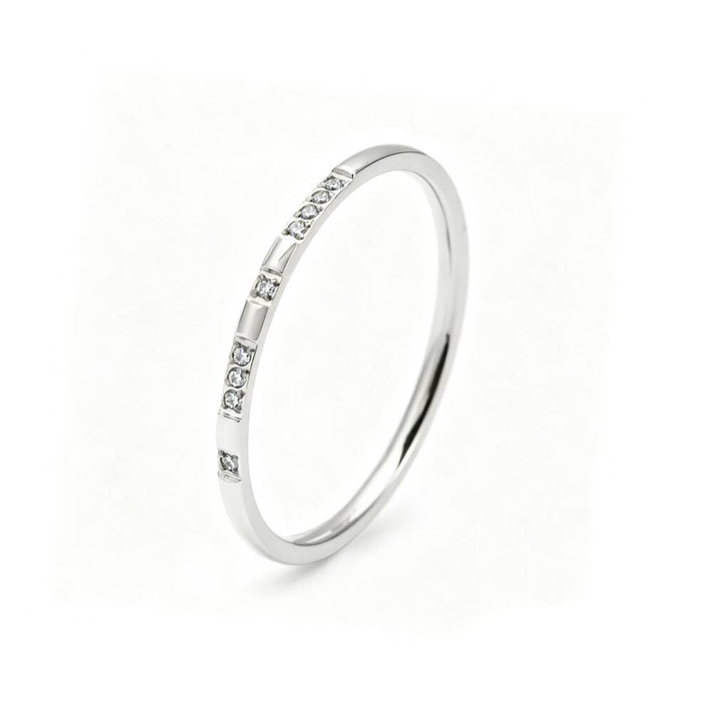 Damen eleganter Ring mit funkelnden Zirkonia-Steinen Shop Nory