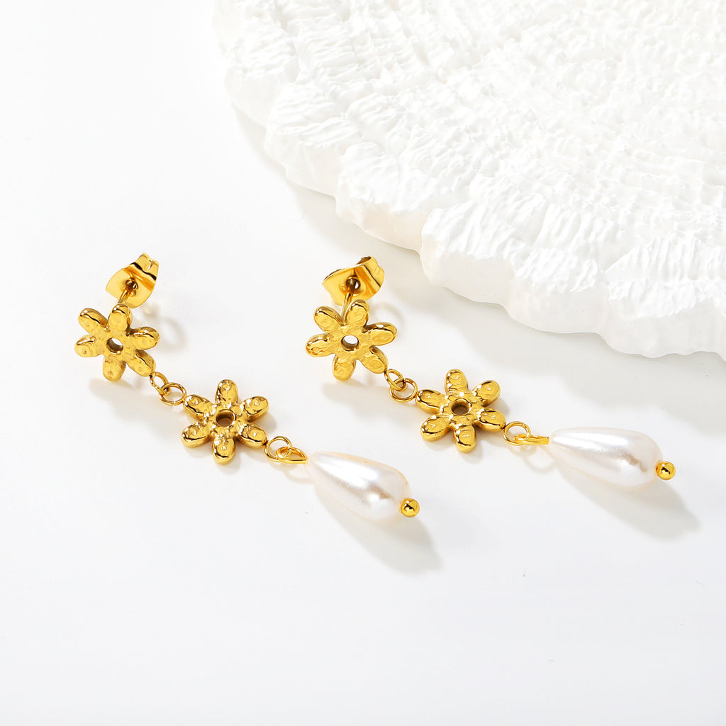 Damen lange Ohrstecker mit floralem Design und Perlenakzenten Shop Nory