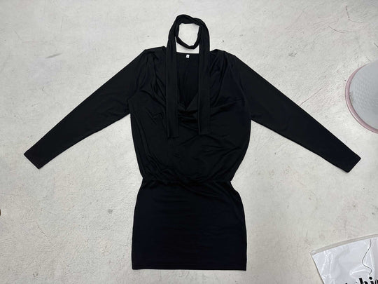 Damen nan figurbetontes Langarm-Minikleid mit Wickel‑V‑Ausschnitt, angesetzter Schluppe und taillierter Raffung Shop Nory