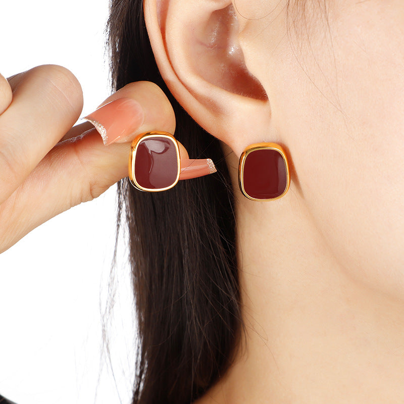 Damen Ohrstecker mit elegantem, gefasstem Design Shop Nory