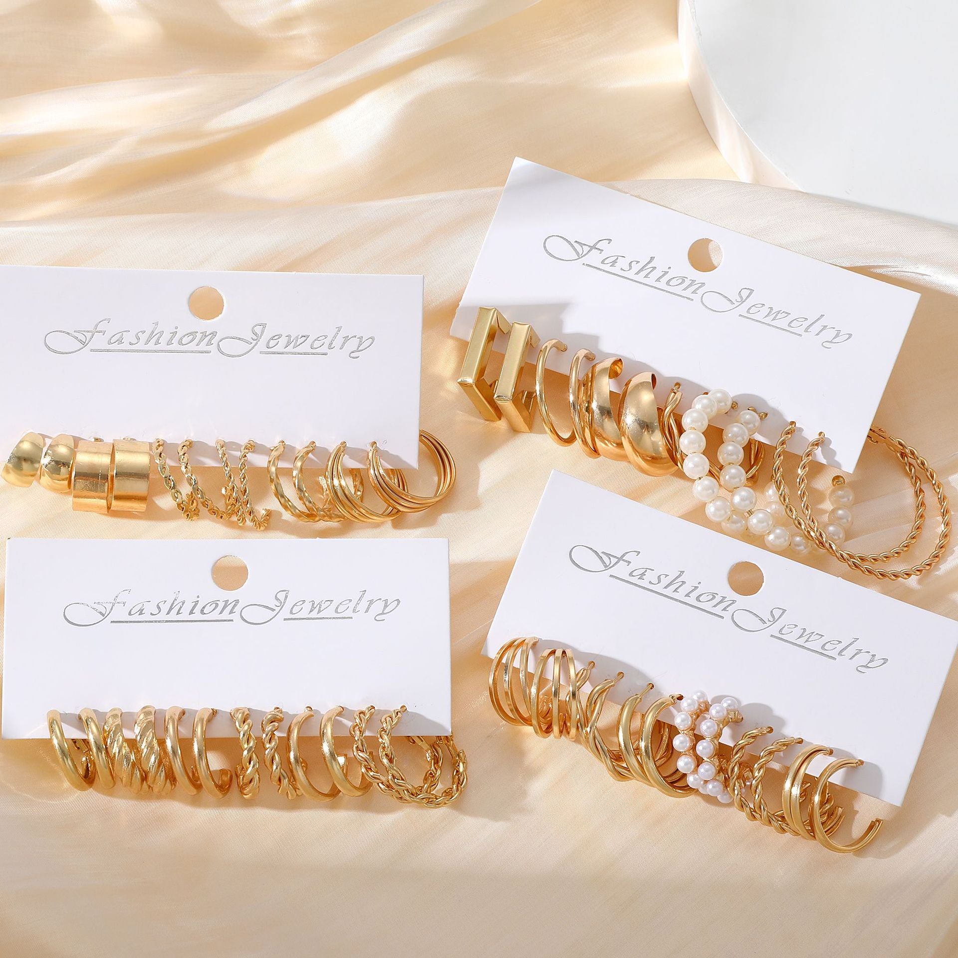Damen Ohrringe im angesagten und vielseitigen Stil Shop Nory