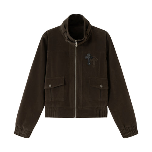 Herren Kurzblouson aus Veloursoptik mit Funnelkragen, Cargo‑Pattentaschen und Zierkreuz-Applikation Shop Nory