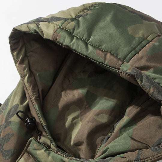 Unisex Boxy-Kurz-Pufferjacke im Camouflage-Utility-Stil mit Kapuze und verdeckter Frontblende Shop Nory