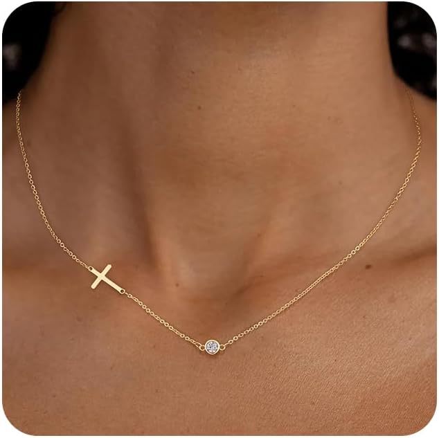 Damen Halskette mit elegantem Kreuz und funkelndem Rubin Shop Nory