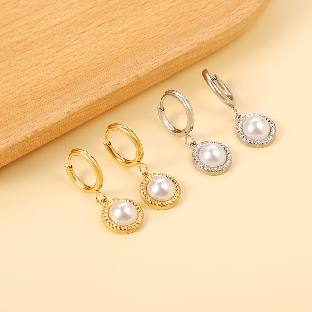 Damen Hängende Ohrringe mit elegantem Muschel-Design und funkelndem Zirkonia Shop Nory