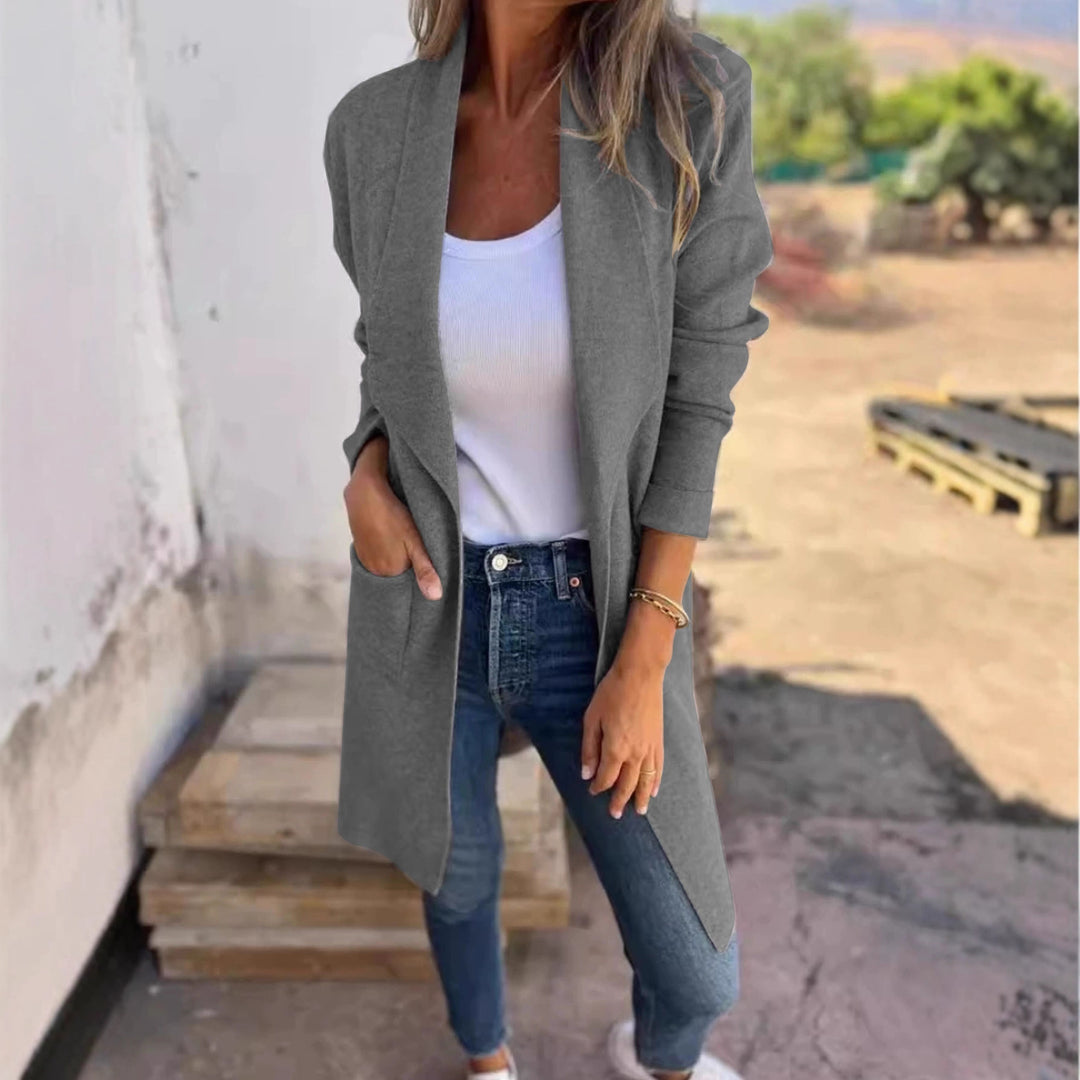 Damen Longline Blazer mit Schalkragen, offenem Schnitt und aufgesetzten Taschen Shop Nory