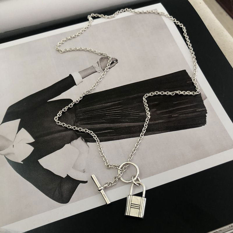 Damen Halskette mit einzigartigem Schloss-Anhänger Shop Nory