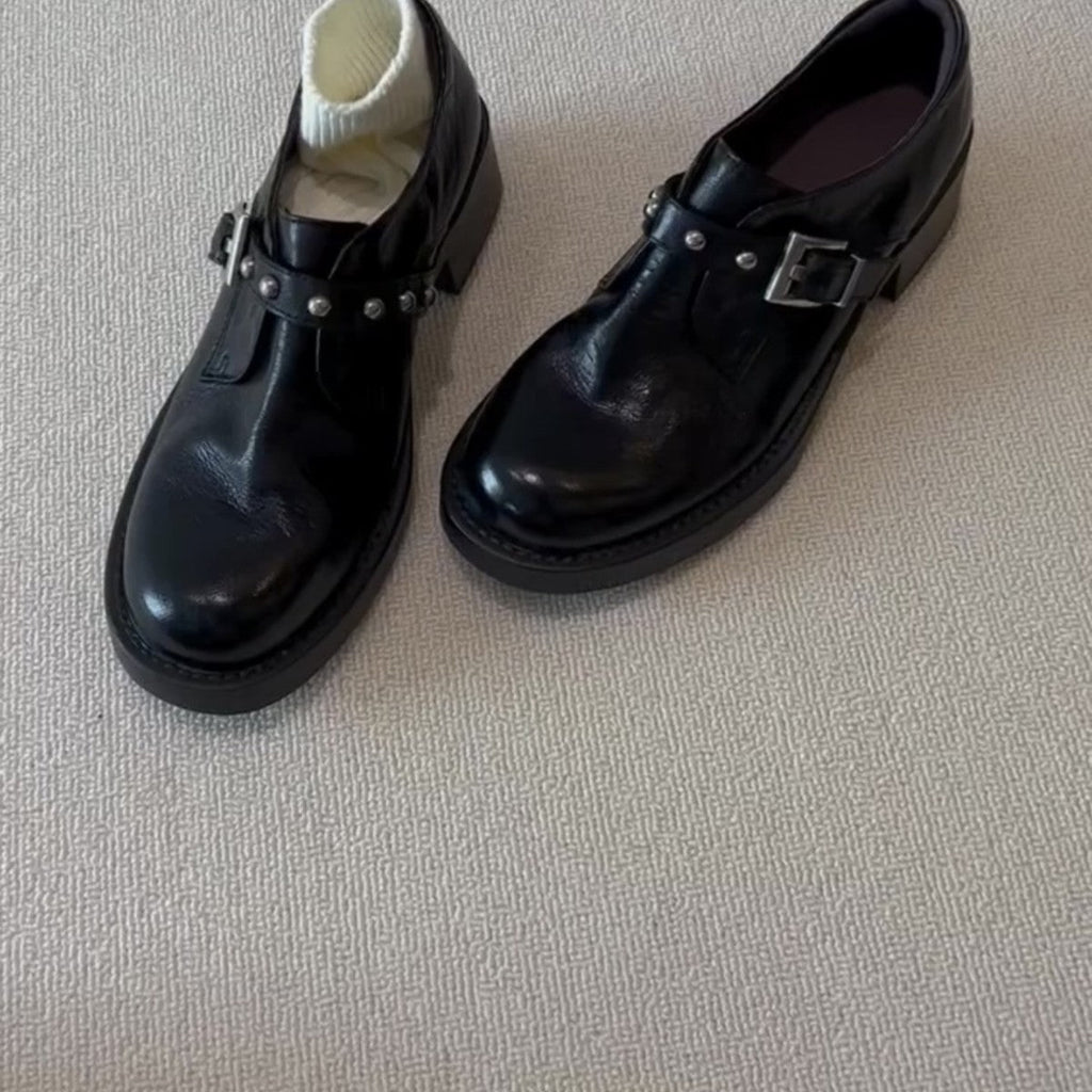 Damen Stiefeletten mit dekorativer Schnalle und robustem Blockabsatz
