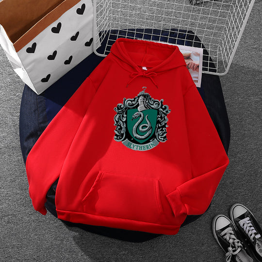 Damen nan gemütlicher Kapuzenpullover im Oversize-Cut mit heraldischem Schlangenwappen und weichem Fleece-Innenfutter Shop Nory