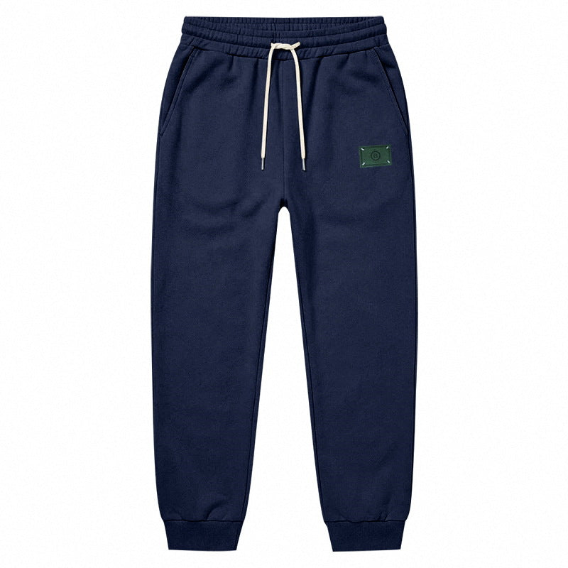 Herren Minimalistische Fleece-Jogginghose mit elastischem Tunnelzug und schmalen Bündchen Shop Nory