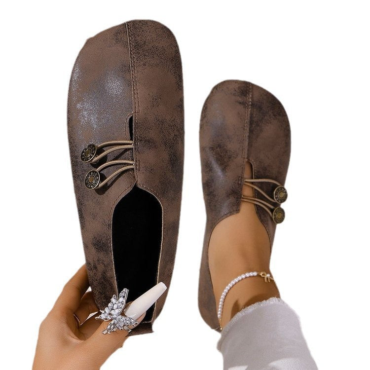 Damen komfortable Slipper mit modischen Knopfdetails