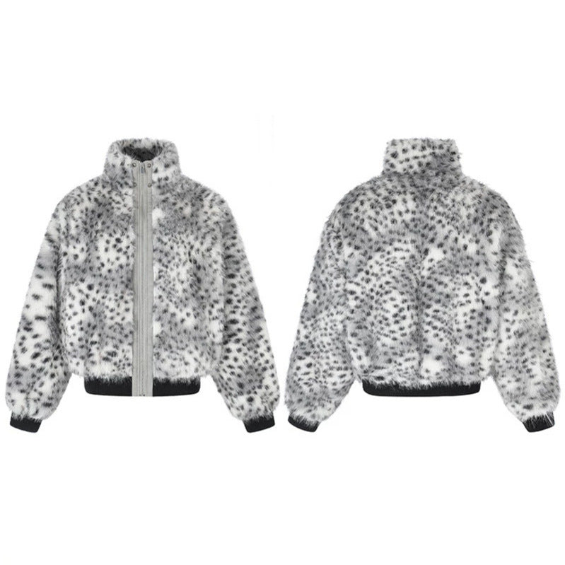 Damen Gekürzte Kunstfell‑Bomberjacke mit hohem Stehkragen, gepunktetem Leo‑Muster und geripptem Saum Shop Nory
