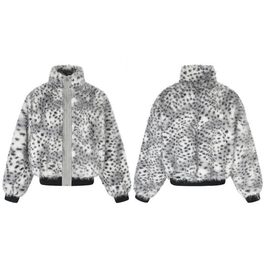 Damen Gekürzte Kunstfell‑Bomberjacke mit hohem Stehkragen, gepunktetem Leo‑Muster und geripptem Saum Shop Nory