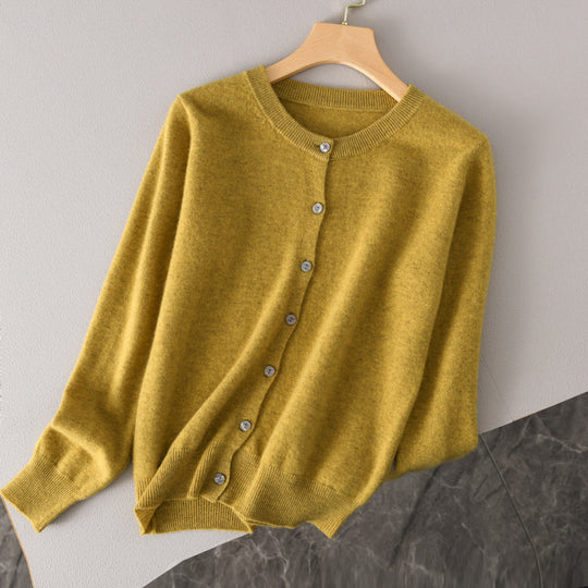 Damen Leichter Rundhals-Knopfcardigan in Kaschmiroptik mit feiner Rippkante und lässiger Silhouette Shop Nory