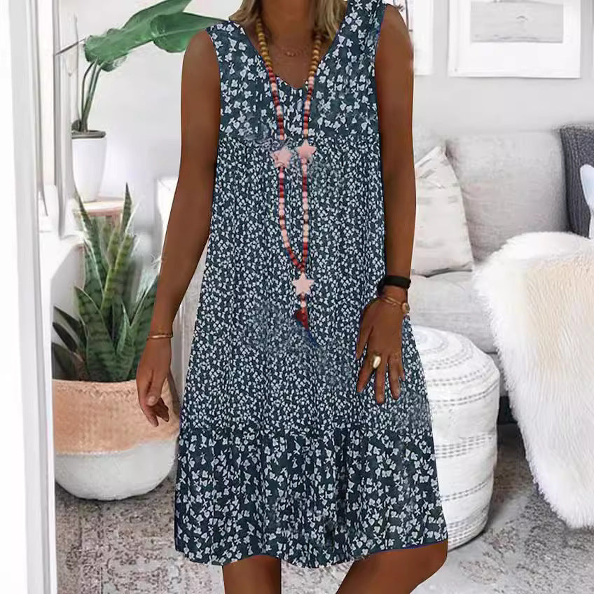 Damen luftiges Freizeitkleid mit verspieltem Blumenmuster und fließender Silhouette