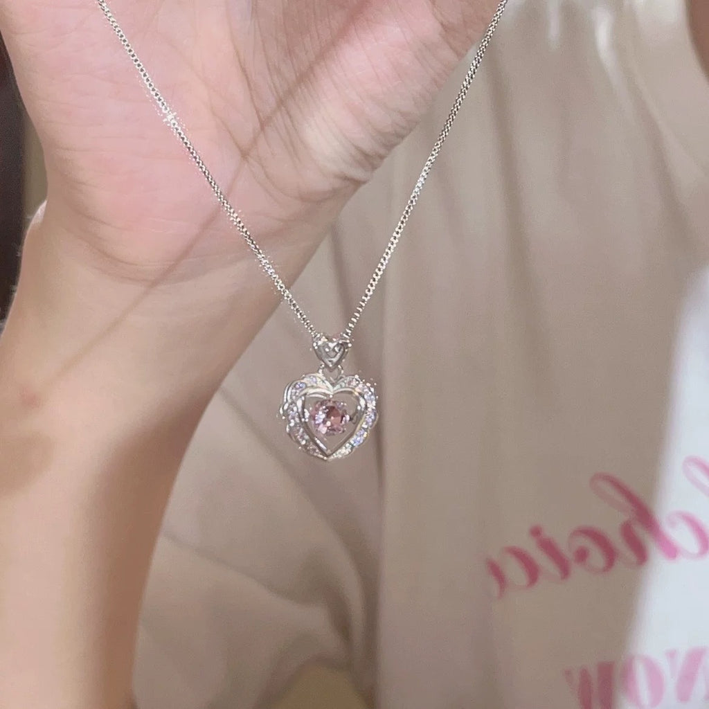 Damen Halskette mit herzförmigem Anhänger und funkelnden Zirkonia Shop Nory