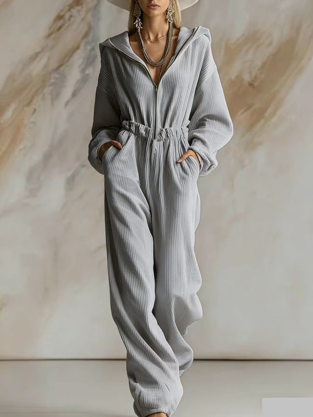 Damen Plissierter Kapuzen-Jumpsuit mit Reißverschluss und elastischer Taille Shop Nory