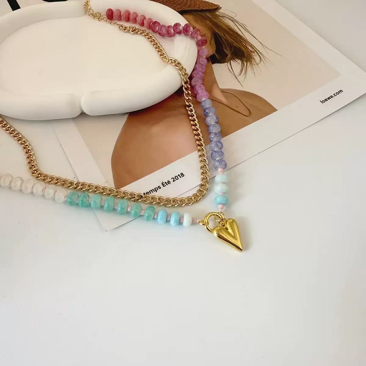 Damen Halskette mit bunten Kristallperlen und goldfarbenem Herzanhänger Shop Nory