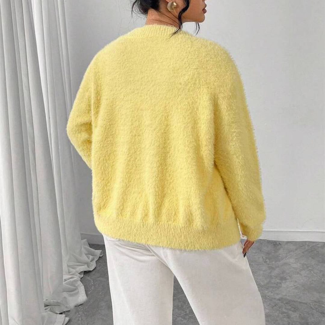 Damen Kuscheliger Flausch-Cardigan mit bunten Herzknöpfen und kastiger Silhouette Shop Nory