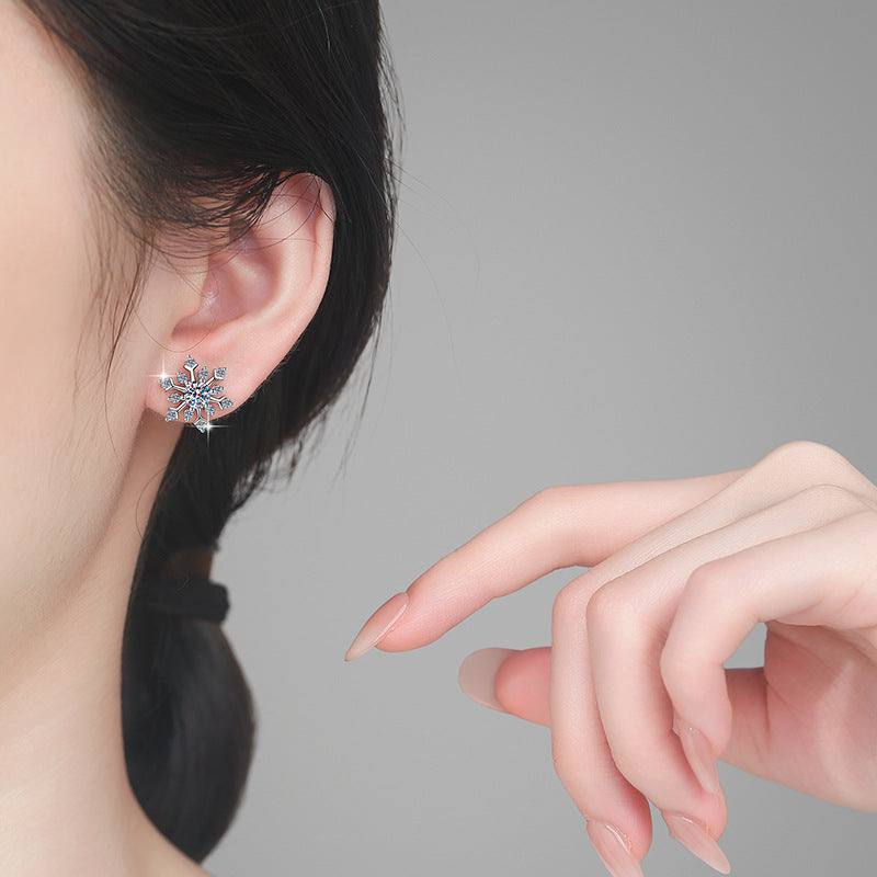 Damen Ohrstecker im Schneeflocken-Design mit funkelnden Kristallen Shop Nory