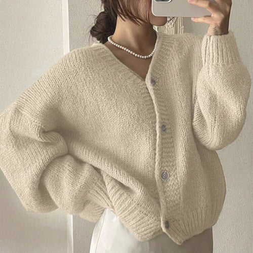 Damen Oversize-Strickjacke mit tiefem V-Ausschnitt, Ballonärmeln und Zierknopfleiste Shop Nory