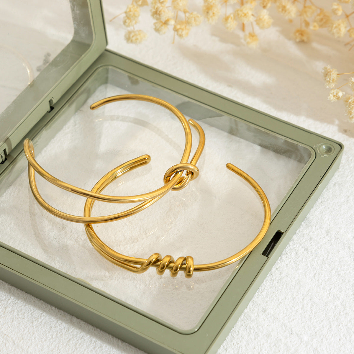 Damen Offenes Armband aus hypoallergenem Edelstahl mit elegantem Knoten-Design Shop Nory