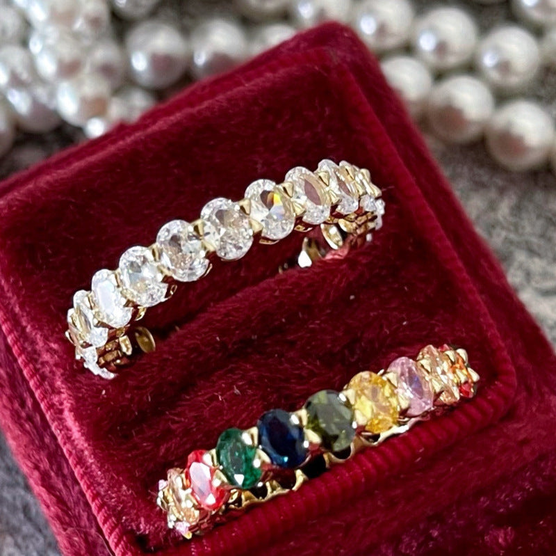 Damenring mit funkelnden Zirkonia und eleganter Fassung Shop Nory