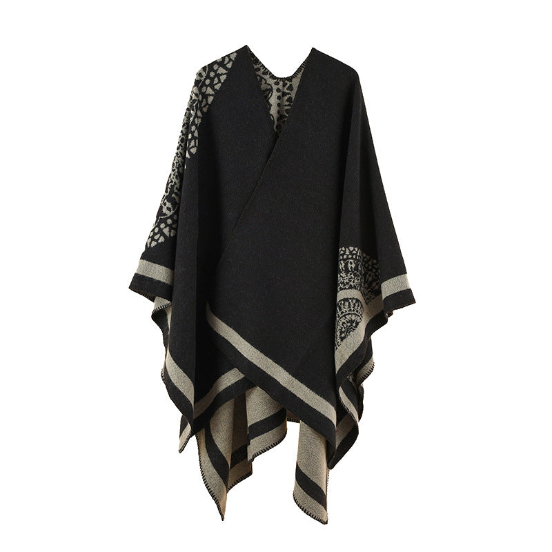 Damen Oversized Strickponcho mit Musterbesatz und asymmetrischem Saum Shop Nory