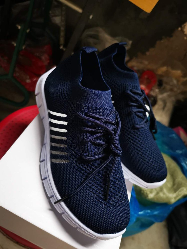 Damen nan gestrickter Performance-Sneaker mit sockenhaftem Schaft und flexibler Profilsohle Shop Nory