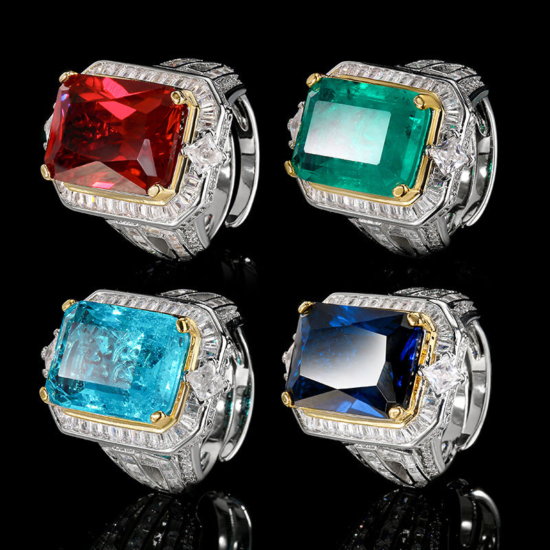 Emerald-Cut Statement Cocktailring mit Halo und Baguette-Akzentdiamanten
