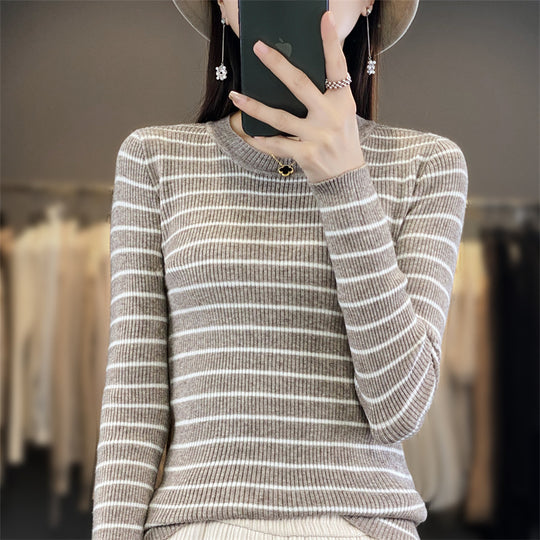 Damen Schmal geschnittener Feinstrick-Pullover mit dezenter Streifenstruktur und Rundhals Shop Nory