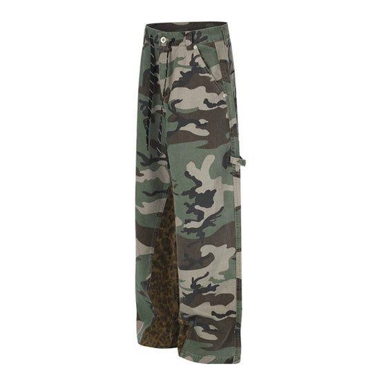 Damen weite Cargo-Hose mit Camouflage-Print und Leo-Kontrastbahnen Shop Nory