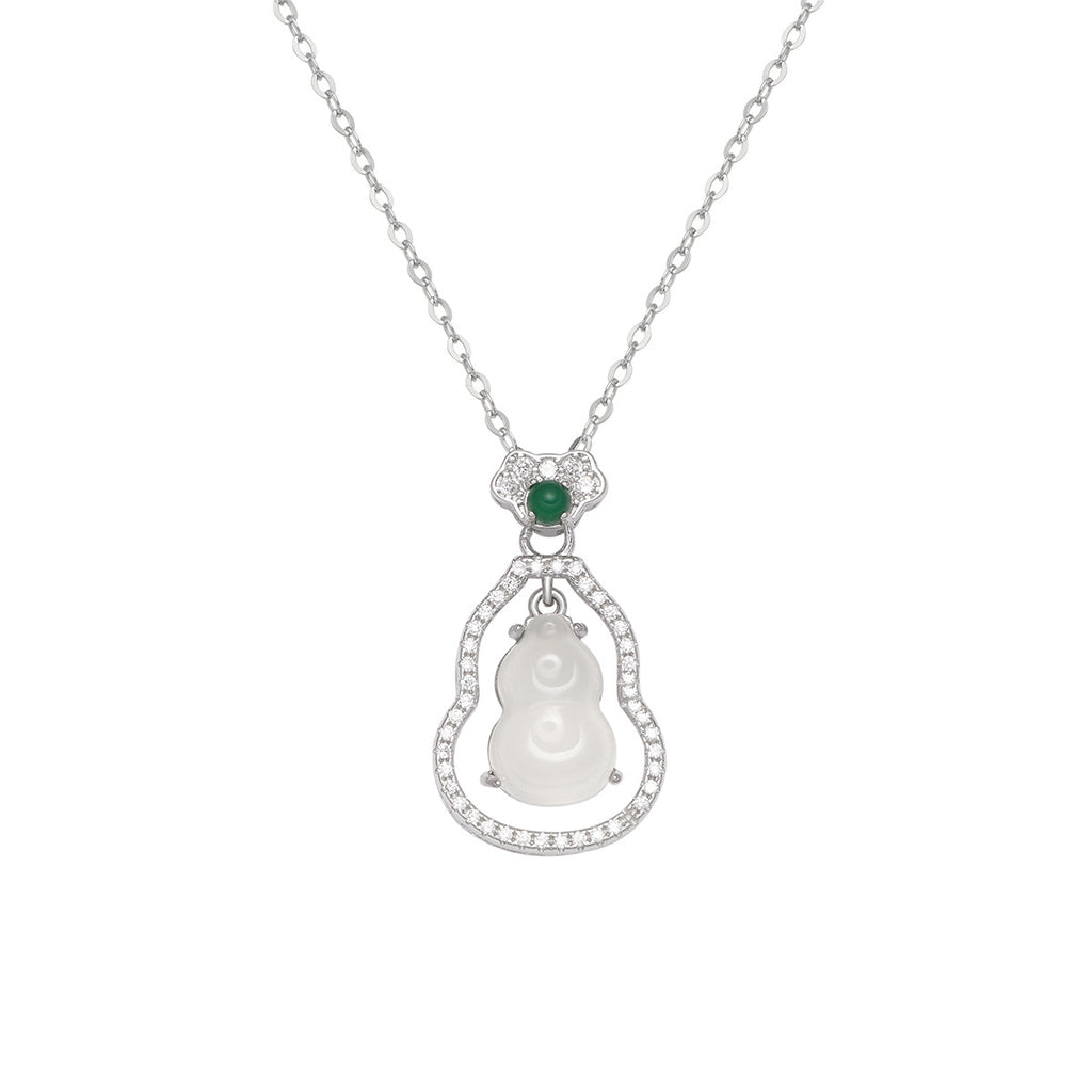 Damen Halskette mit kunstvollem Buddha-Anhänger und strahlenden Zirkonia Shop Nory