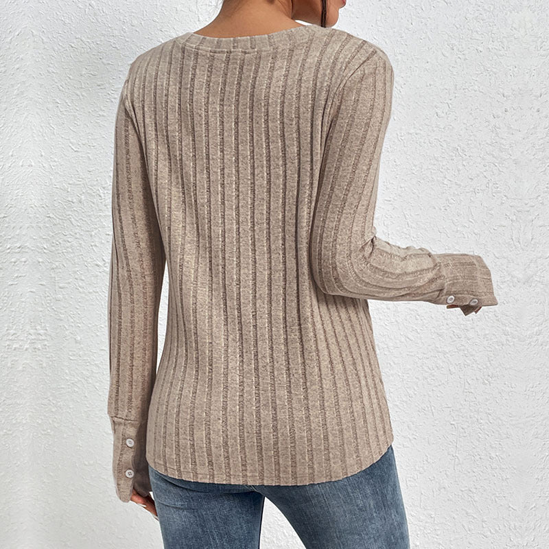 Damen Taillierter Rippstrick‑Pullover mit transparentem Spitzeneinsatz am V‑Ausschnitt Shop Nory
