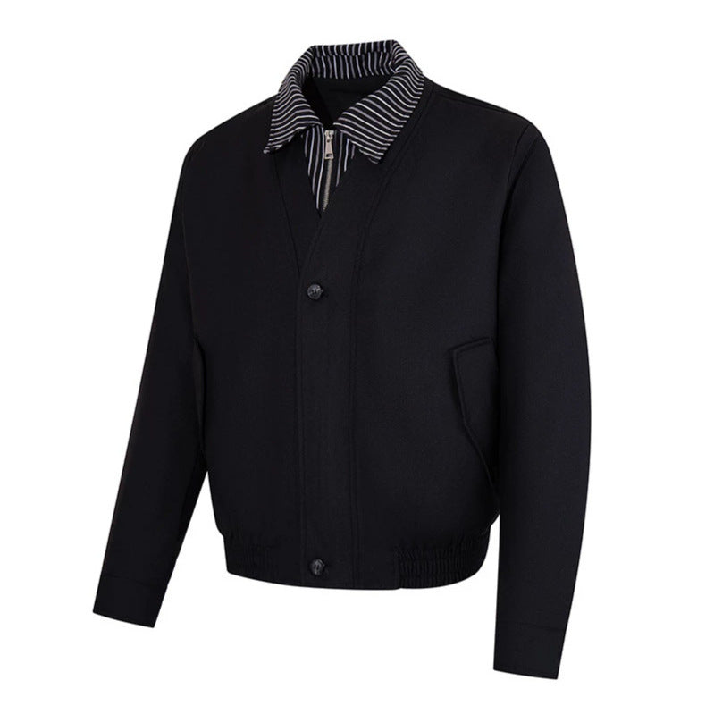 Herren Kurz geschnittene Blouson-Jacke mit gestreiftem Innenkragen, verdecktem Zweiwege-Reißverschluss und elastischem Saum Shop Nory