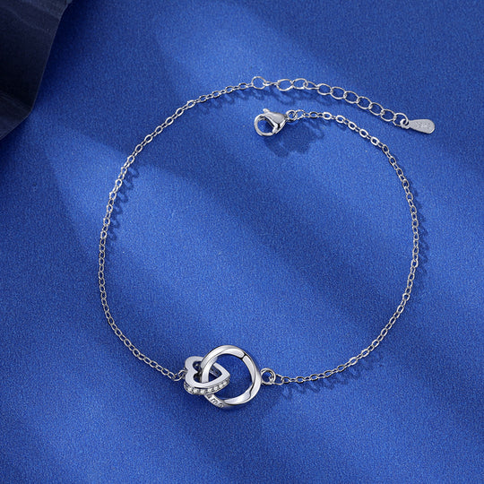 Zartes Zirkonia-Armband mit Verstellbarem Verschluss und Funkelnden Rundsteinen