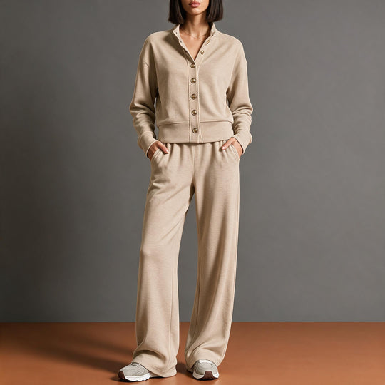 Damen Sweatjacke mit Druckknopfleiste, Stehkragen und weichem Lounge-Schnitt Shop Nory