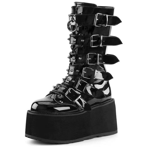 Damen nan hochschaftige Lack-Plateau-Stiefel mit mehrfach verstellbaren Schnallen und herzförmigen Nieten Shop Nory