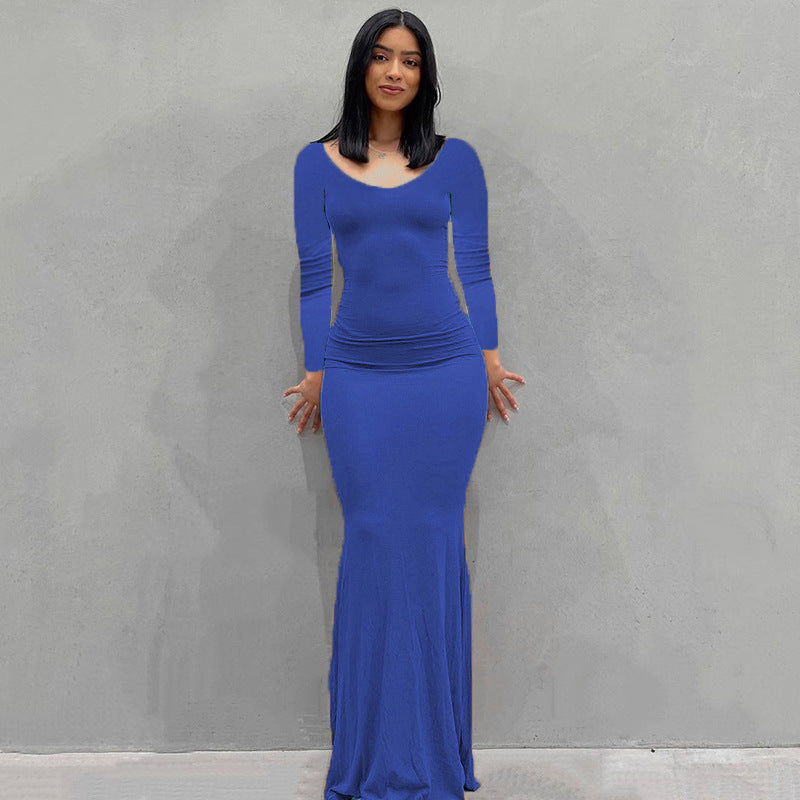 Damen Körperbetontes Maxi‑Jerseykleid mit taillierter Drapierung, langen Ärmeln und ausgestelltem Saum Shop Nory