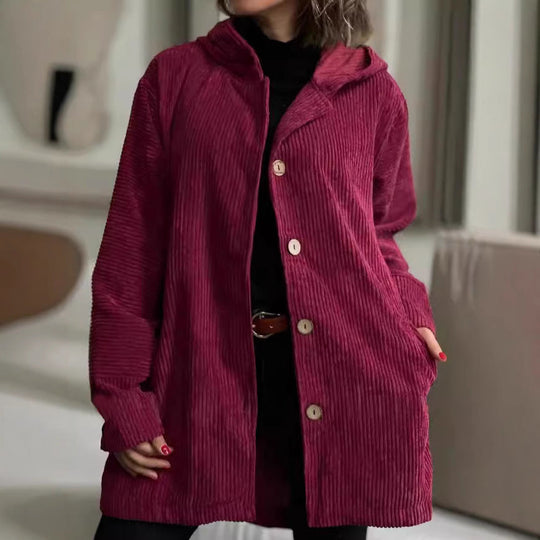 Damen Kapuzenjacke aus Rippstoff mit Holzknöpfen und Freizeit-Schnitt