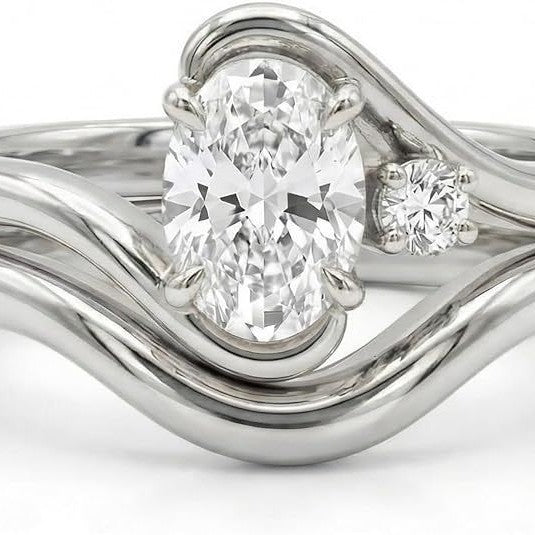 Damen Verlobungsring mit elegant geschwungenem Design und funkelnden Zirkonia Shop Nory