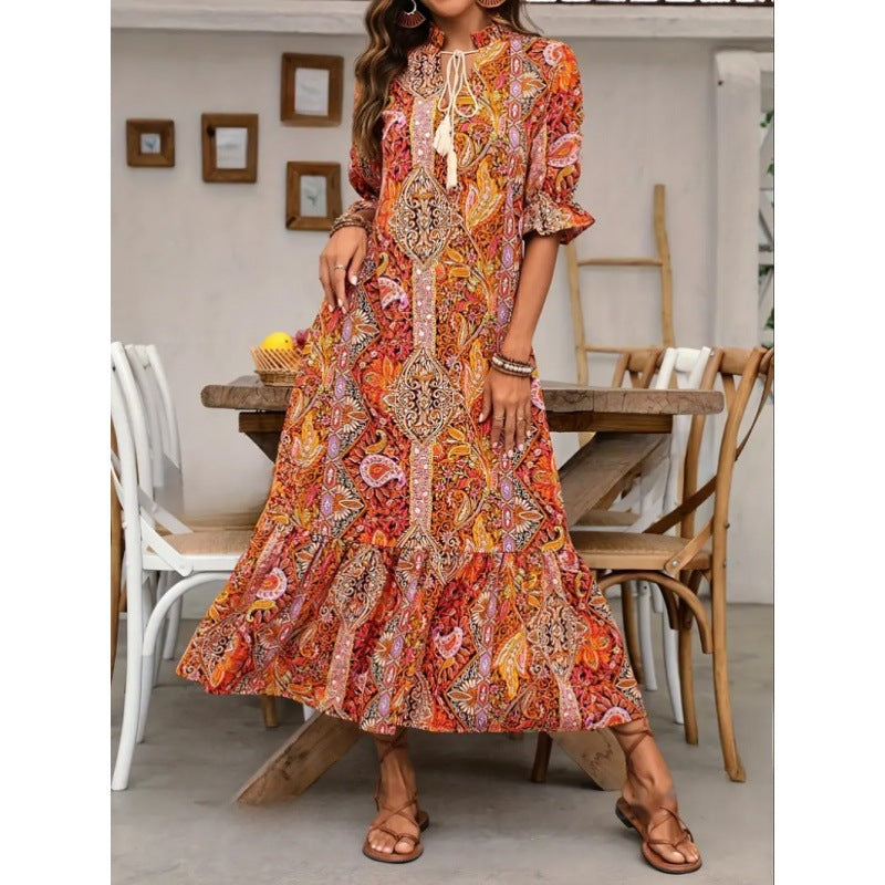 Damen Maxikleid mit verspieltem Paisley-Muster und Rüschendetails Shopnory