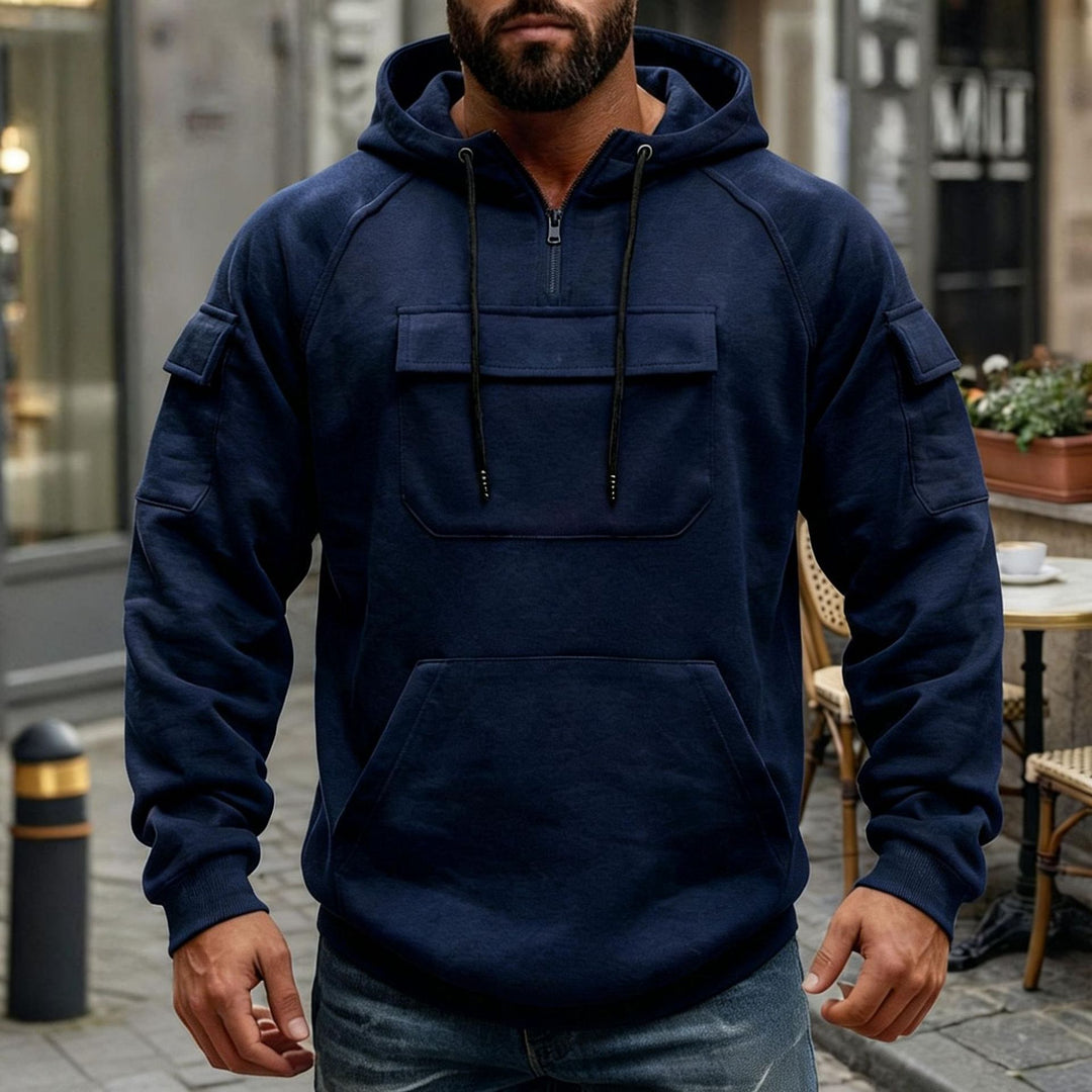 Herren funktionaler Kapuzenpullover mit halbem Frontreißverschluss, aufgesetzter Fronttasche mit Klappe und Kängurutasche Shop Nory
